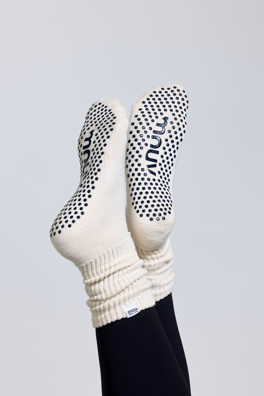 On The Mouv - Slouch Grip Socks